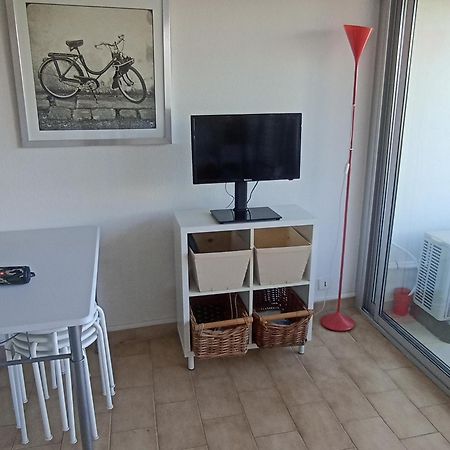 Joli Studio Avec Piscine A 200M De La Plage Parking Prive La Grande Motte Luaran gambar
