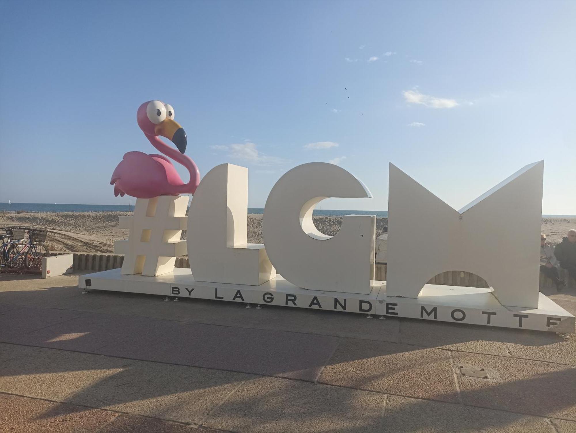 Joli Studio Avec Piscine A 200M De La Plage Parking Prive La Grande Motte Luaran gambar